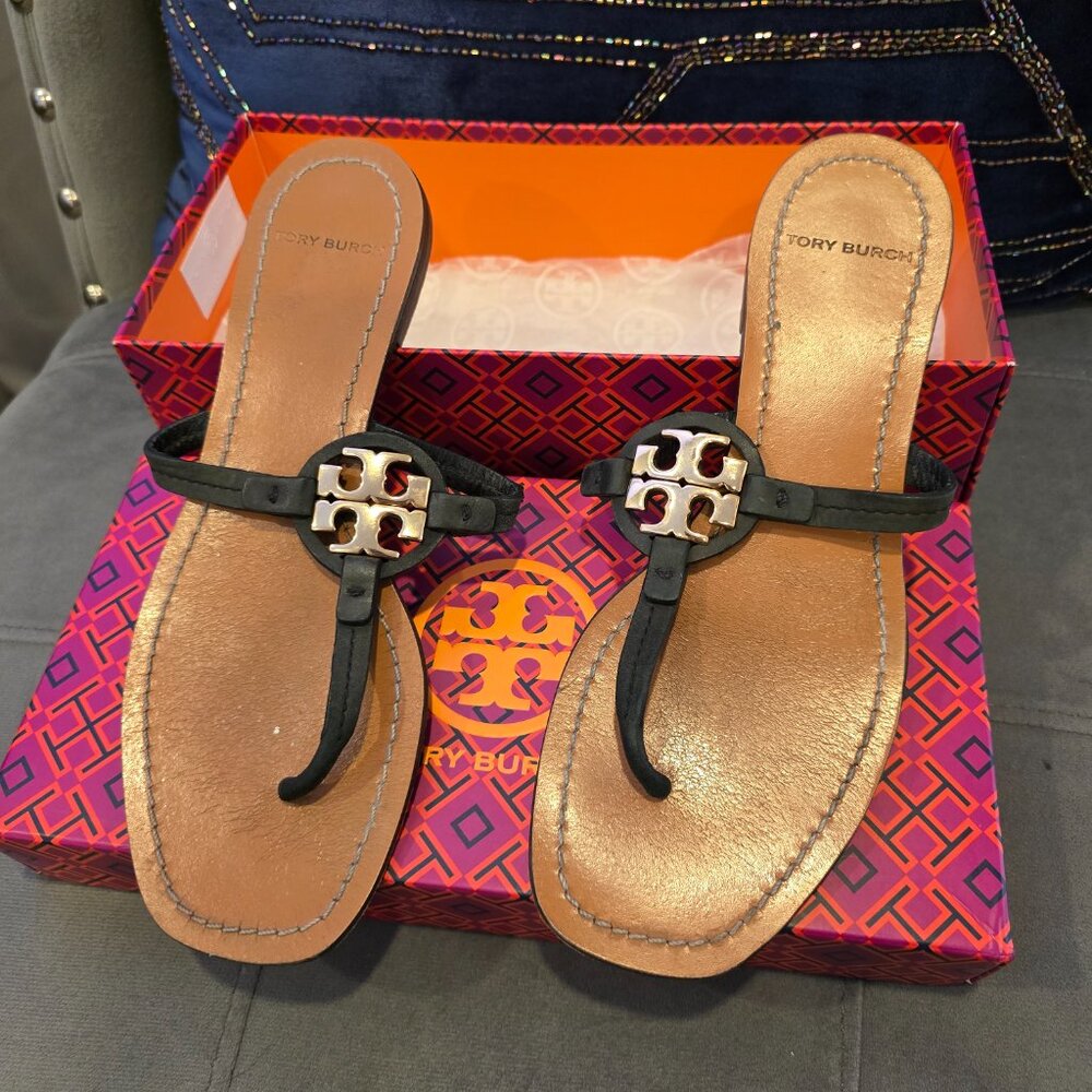 Tory Burch Mini Miller size 7 - Picture 2 of 3